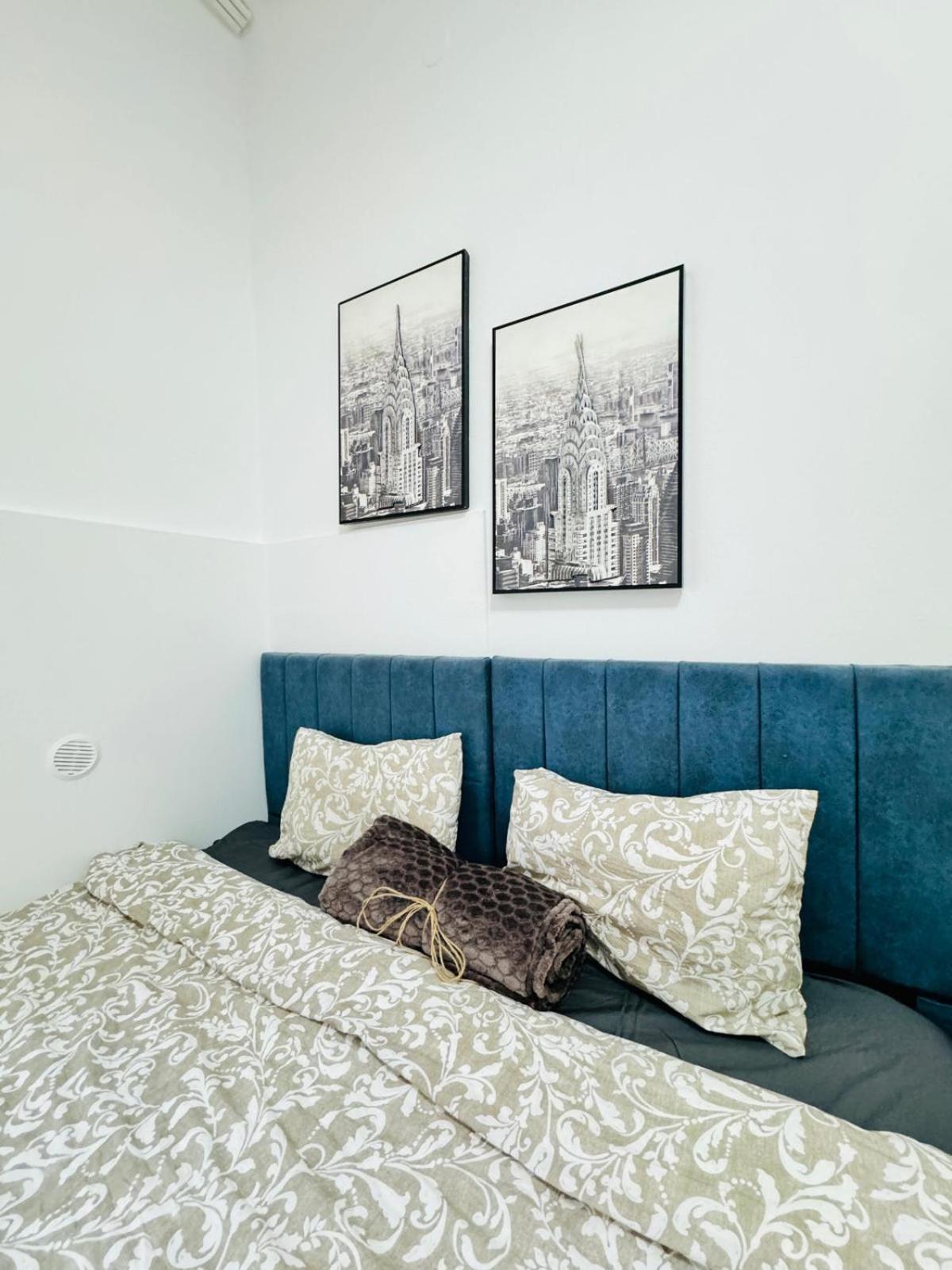 Comfortable 5br Shared 10 Minute Walk To Matzleinsdorfer Platz Viena